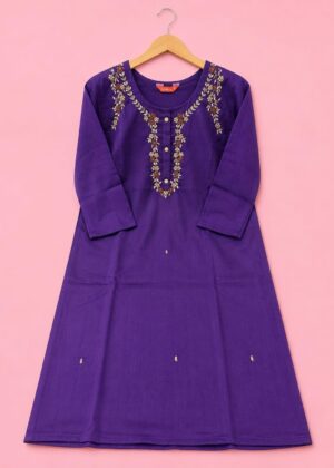 Vichithra Silk Side Open Kurti with Aari Work-HIFI302