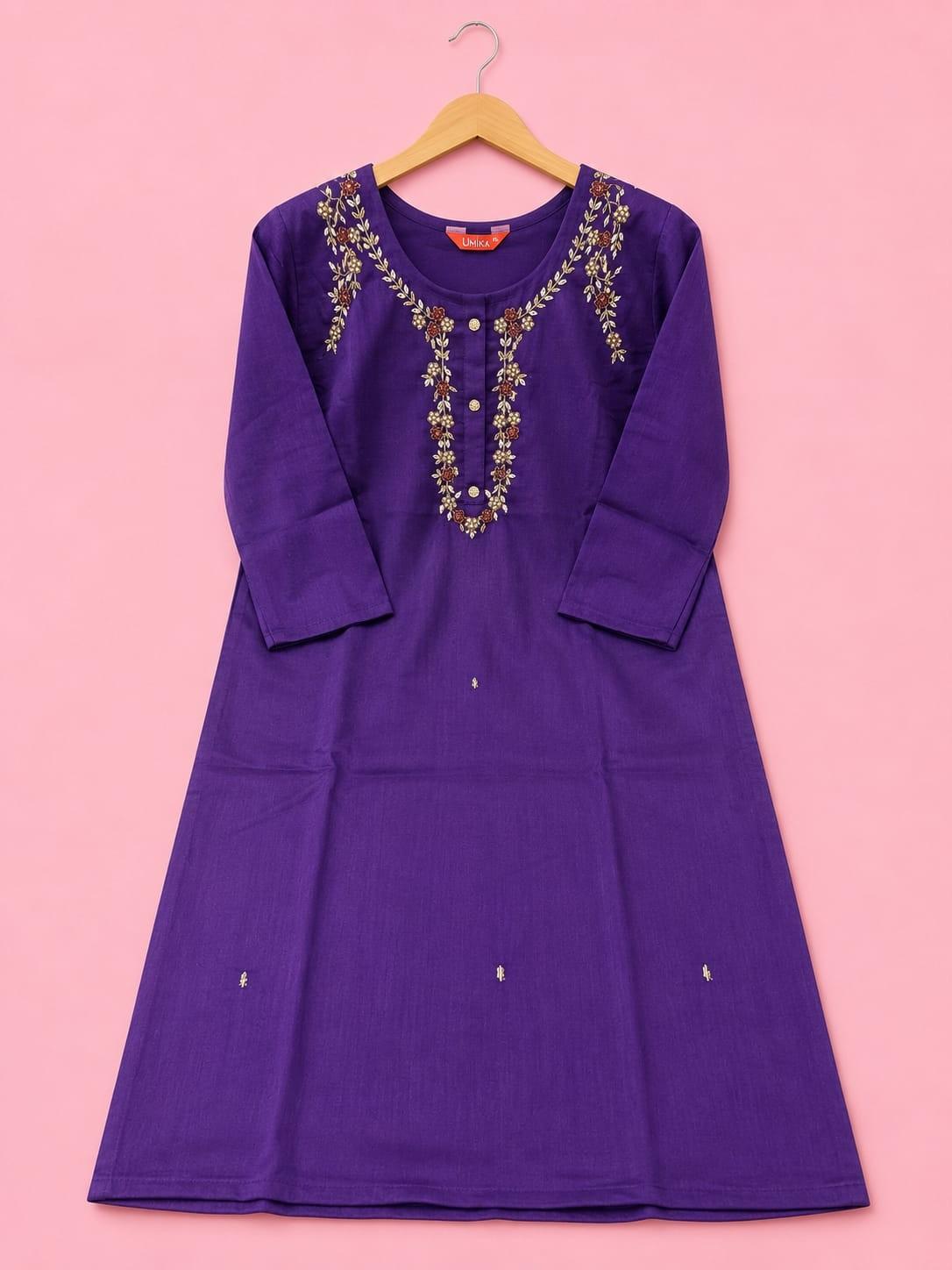 Vichithra Silk Side Open Kurti with Aari Work-HIFI302
