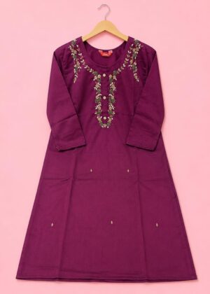 Vichithra Silk Side Open Kurti with Aari Work-HIFI303