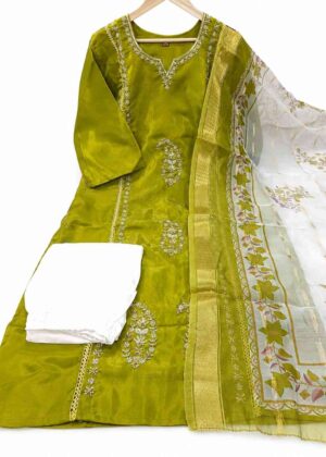 Premium Glass Silk Floral Embroidered 3-Piece Kurti Set – HIFI416